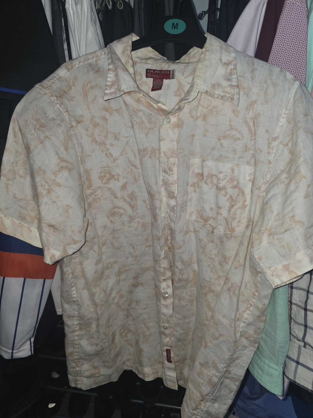 Guess Men's Cream Short-Sleeve Button-Down Shirt